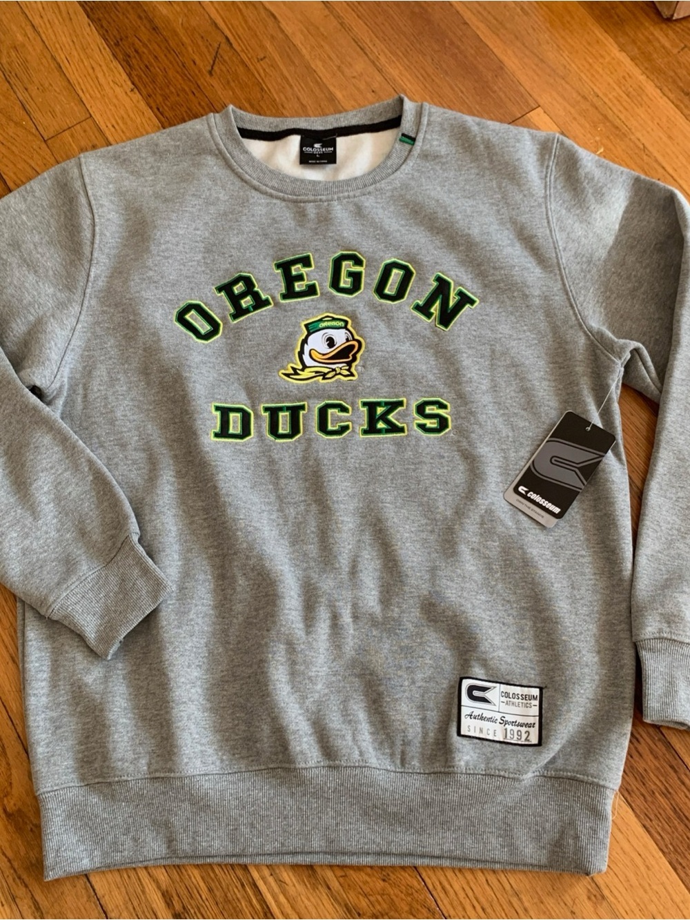 Oregon Ducks Gray Embroidered Sweatshirt Sz L Crewneck Colosseum Athletics